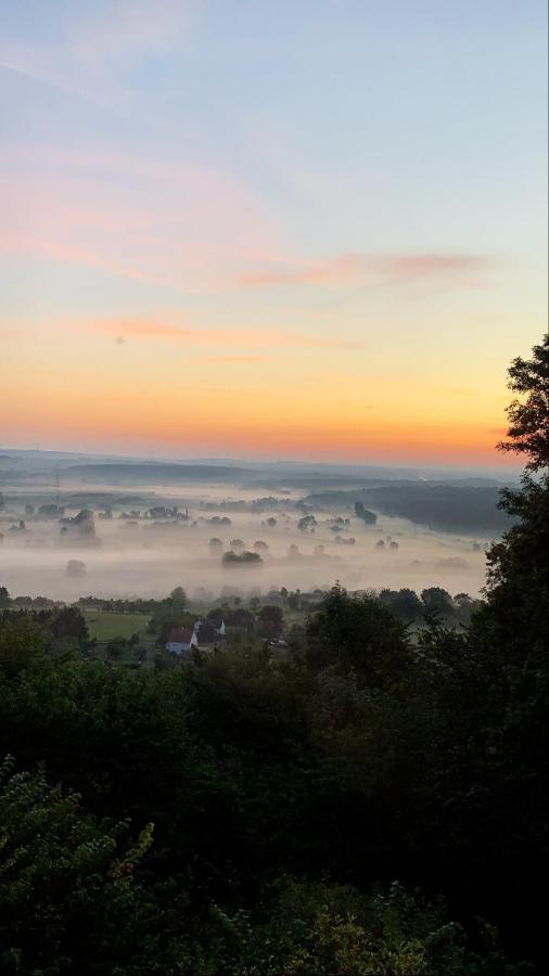 ホテル Dombaecker Amöneburg エクステリア 写真