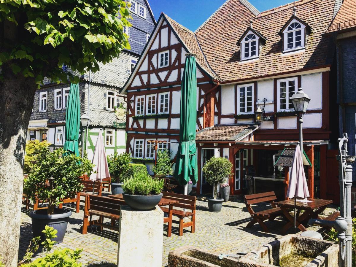 ホテル Dombaecker Amöneburg エクステリア 写真
